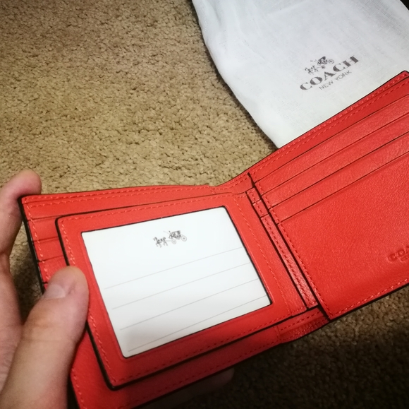 coach bundle - watch/ card holder/ wallet - Picture 5 of 5